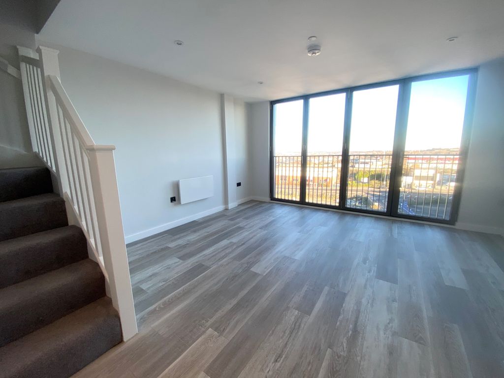 Property photo 2 of 5