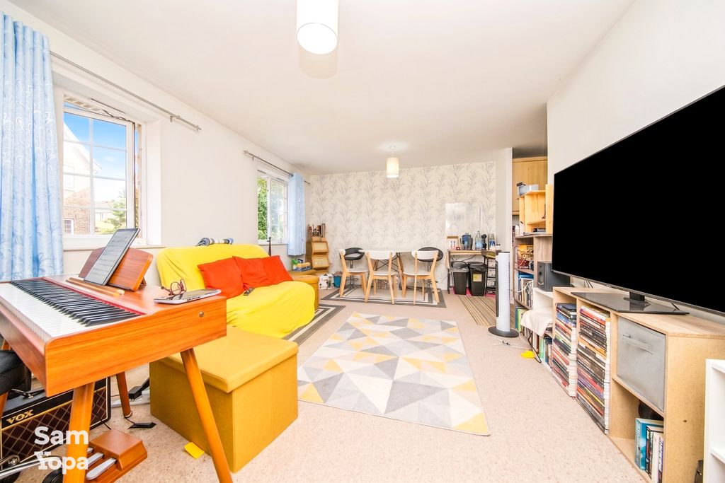 Property photo 2 of 8 Img_7198