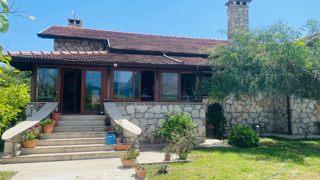 Property photo 2 of 23 A Rural Dalyan Bungalow For Sale - Stunning Property Set On A Vast 14000m2 Of Land