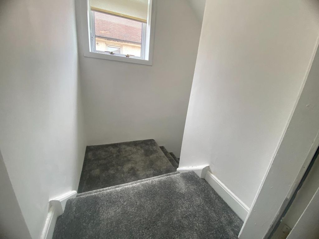 Additional image 7 of 2 bed flat to rentAshley Terrace, Alloa FK10