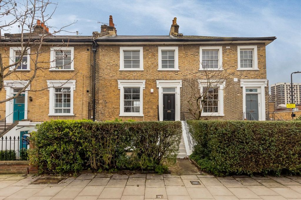 Property photo 1 of 6