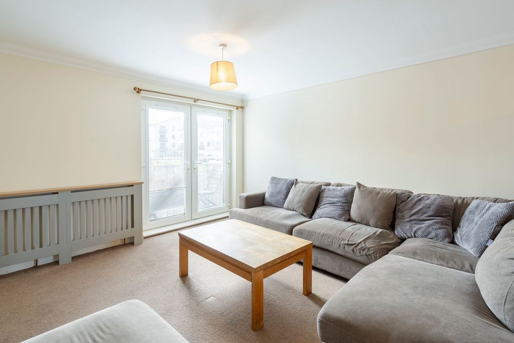 Property photo 2 of 19 Living Room