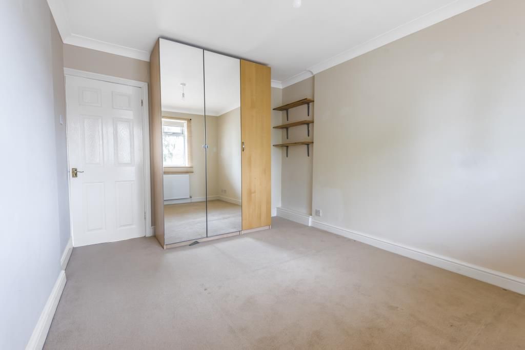 Property photo 2 of 11 Bedroom