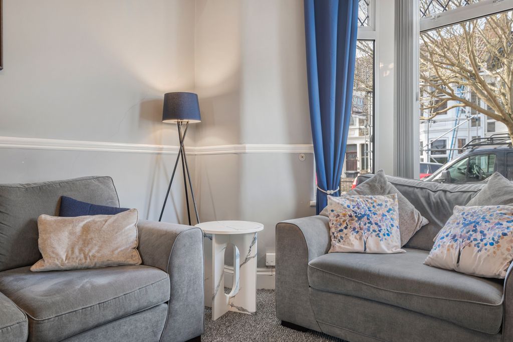 Property photo 3 of 40 Lifestyle