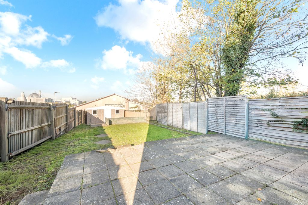 Property photo 3 of 17 Picture No. 09