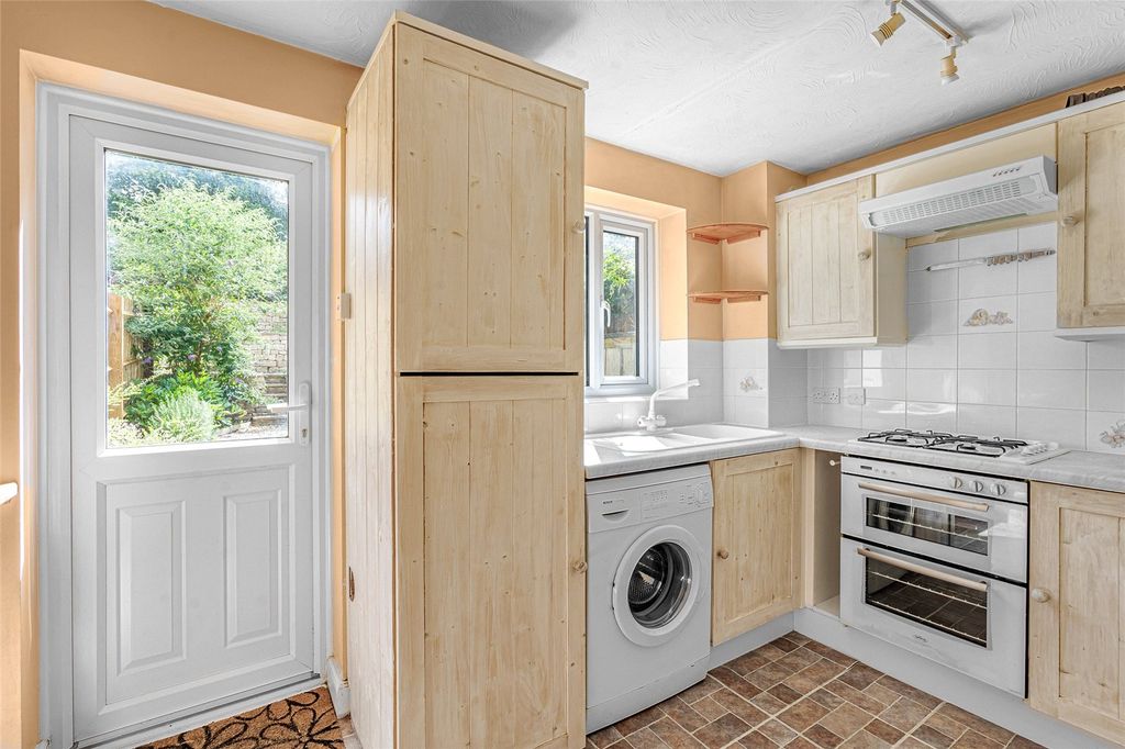 Property photo 3 of 12 Picture No. 04
