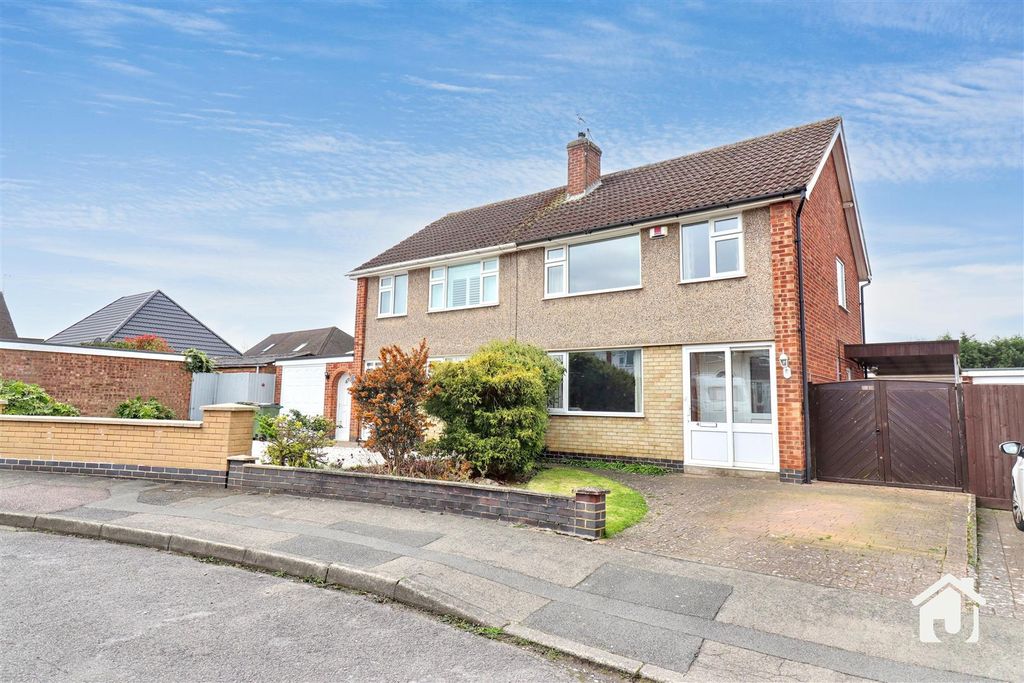 Property photo 1 of 34 Img_0047.Jpg