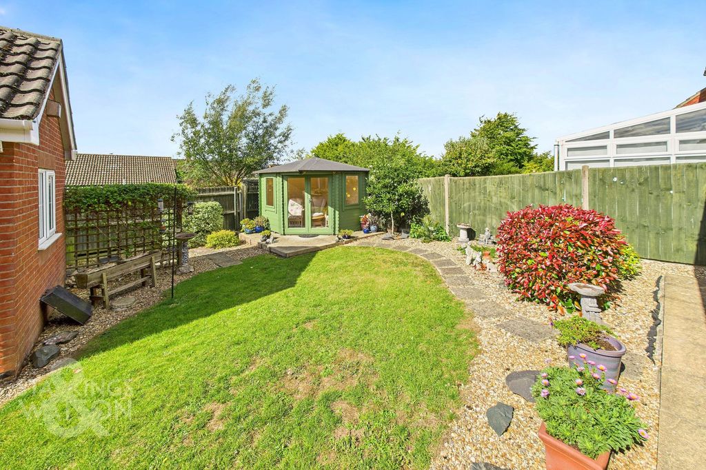 Property photo 1 of 22