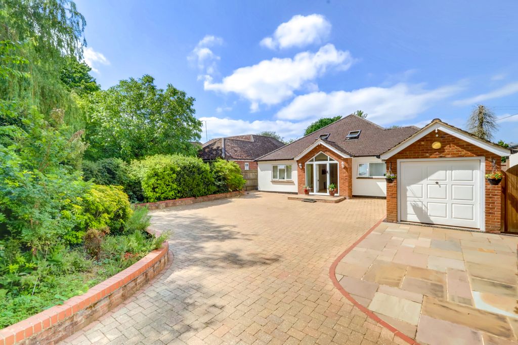 Property photo 1 of 27 Picture No. 47