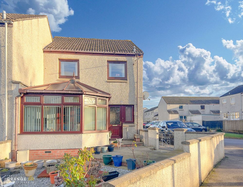 Property photo 2 of 29