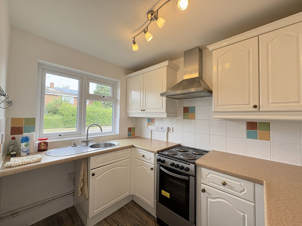 Property photo 1 of 7 2 Bed House, Sawston, Cambridge Cb22