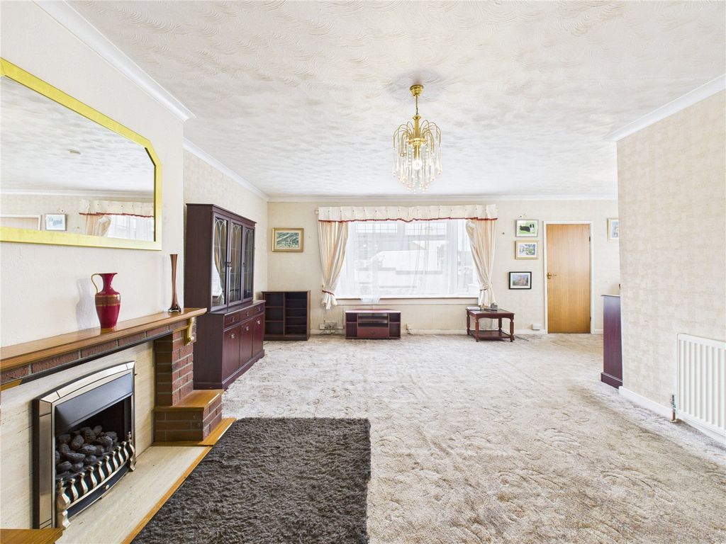 Property photo 2 of 21 Picture No. 22