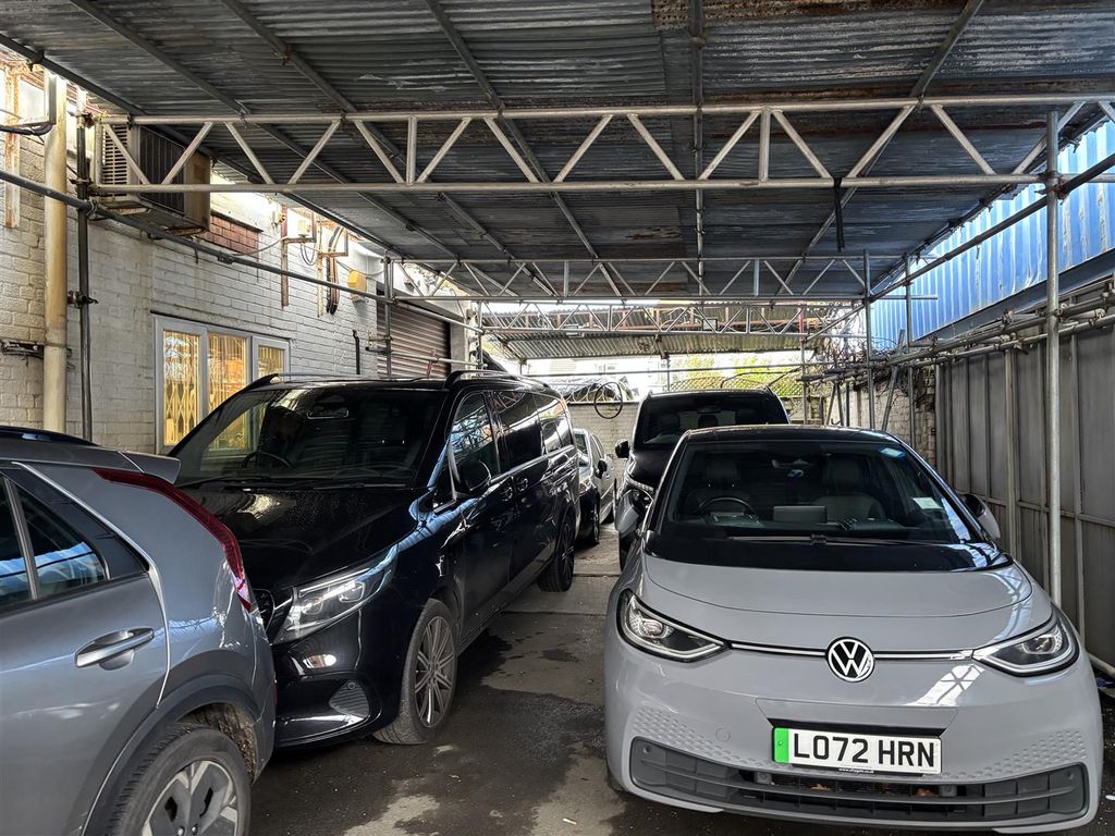 Property photo 3 of 7 Img_6690.Jpeg