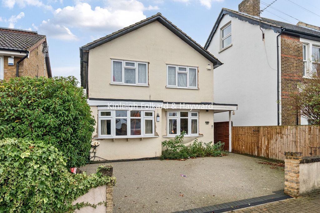 Property photo 1 of 19 Picture No. 02