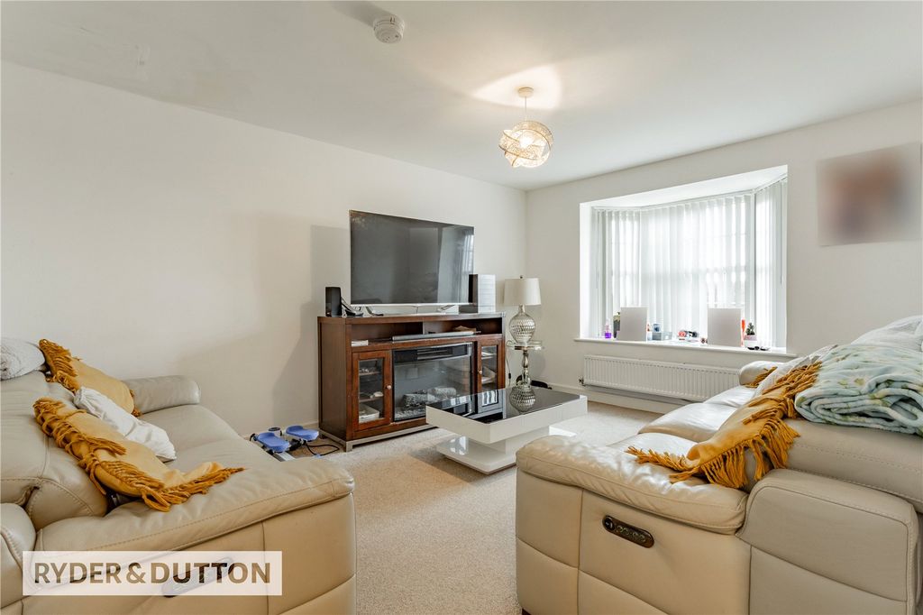 Property photo 3 of 25 Picture No. 15