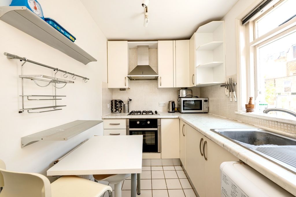 Property photo 2 of 8 Picture No. 04