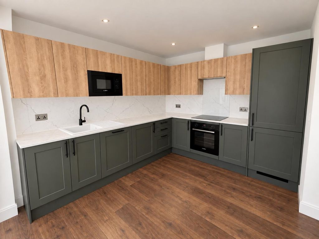 Property photo 3 of 9 Kitchen