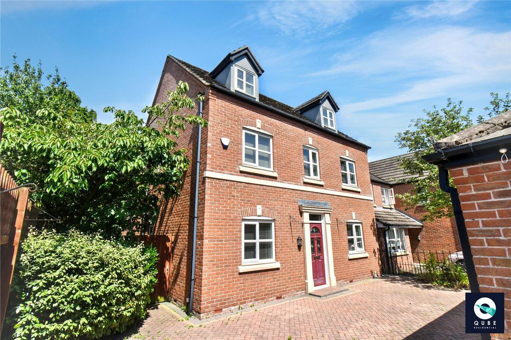Property photo 1 of 40 Picture No. 36