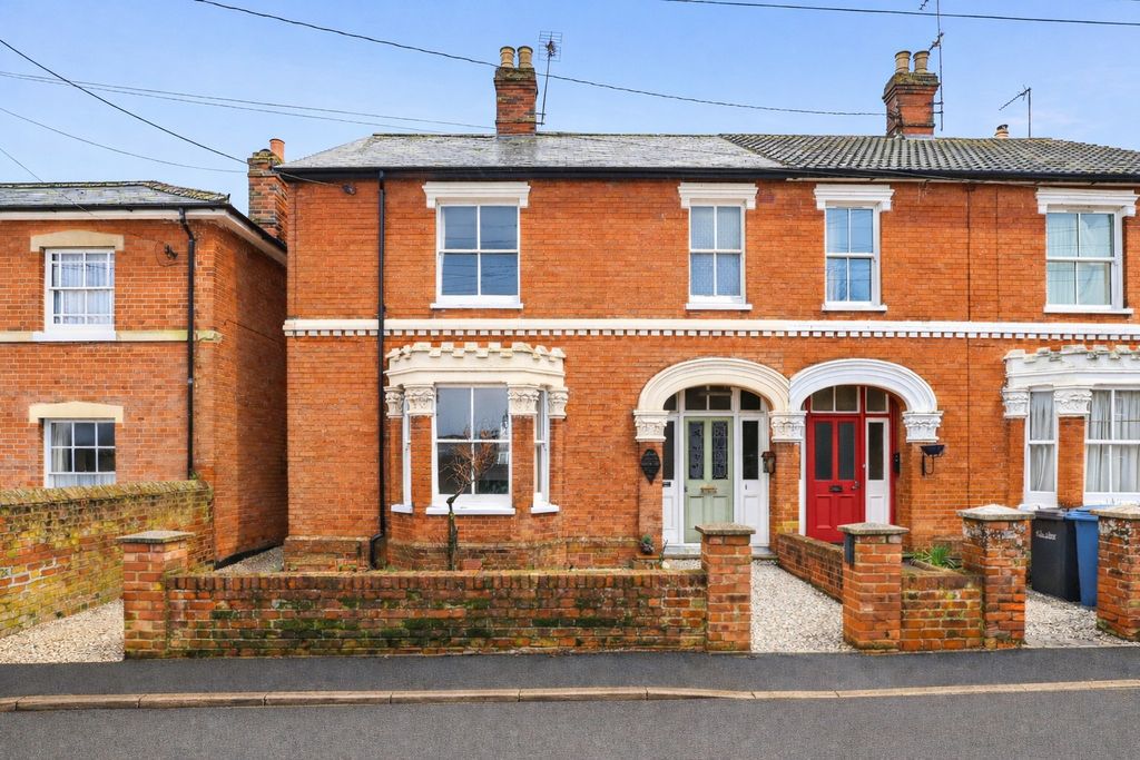 Property photo 1 of 23
