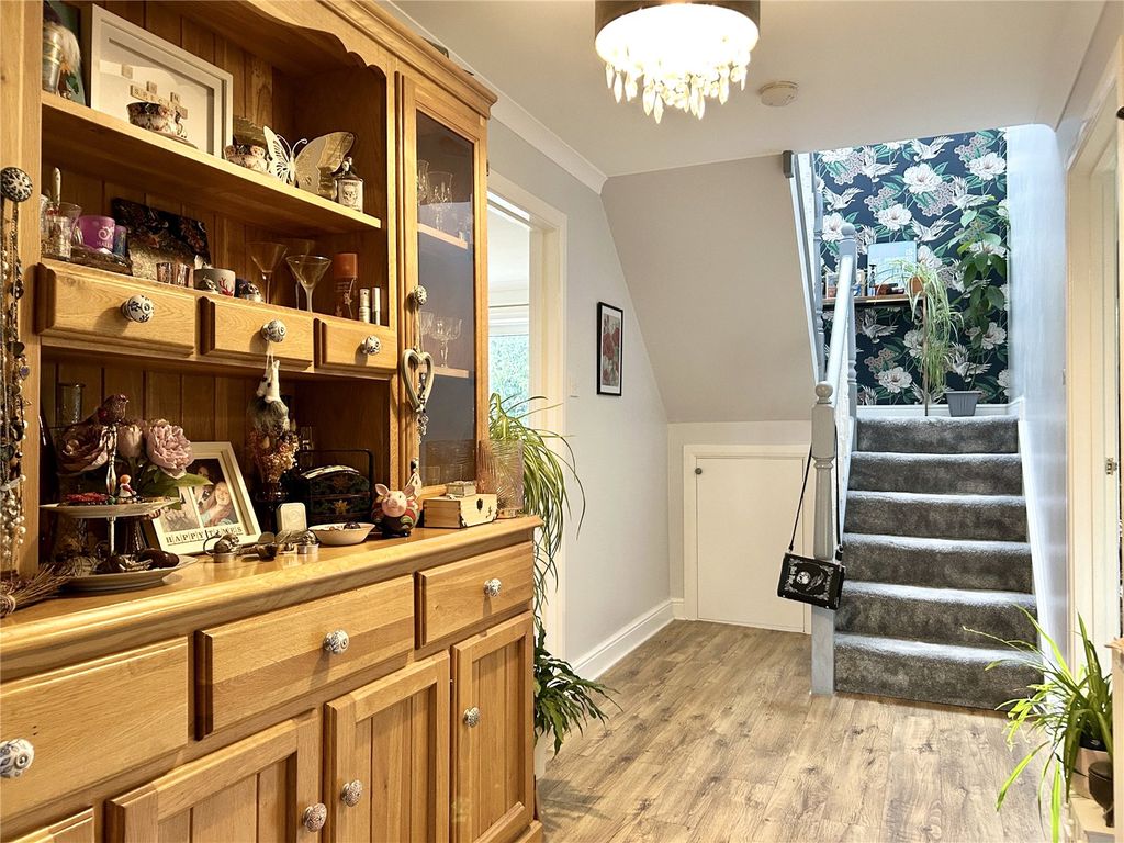 Property photo 2 of 19 Picture No. 48