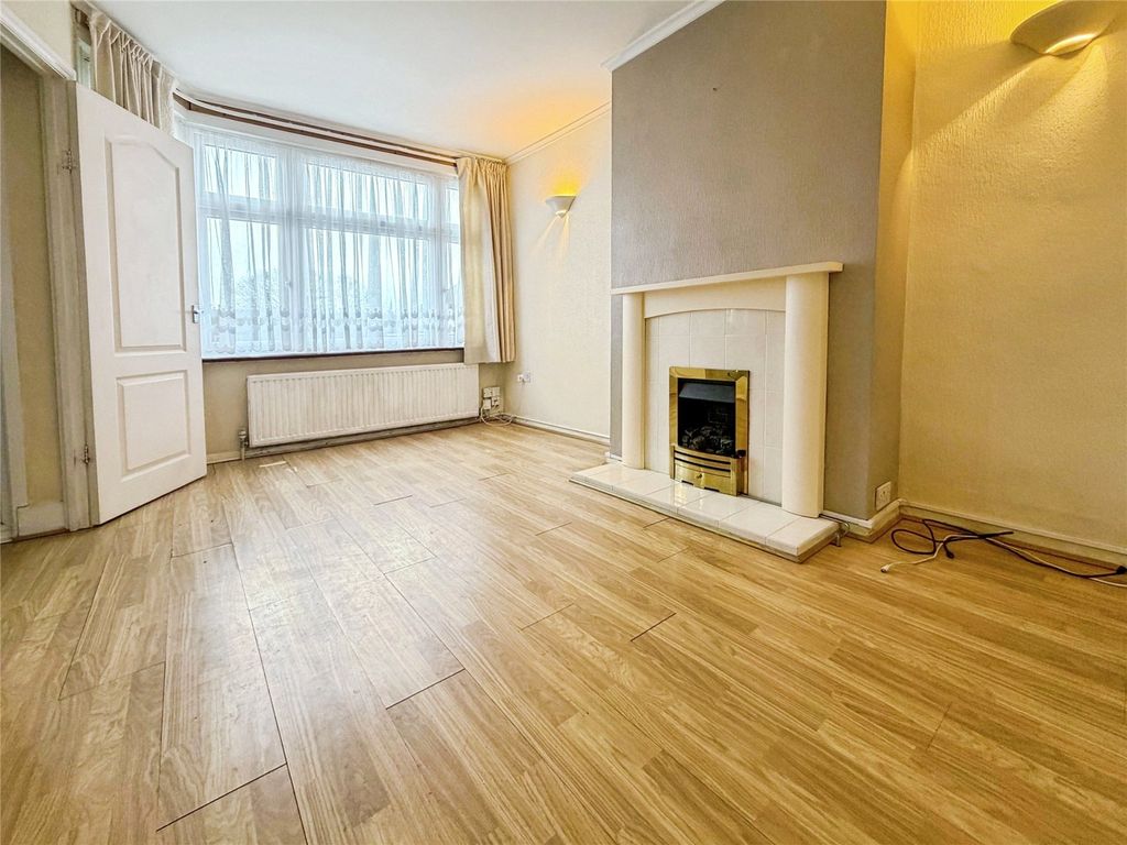 Property photo 3 of 9 Picture No. 08