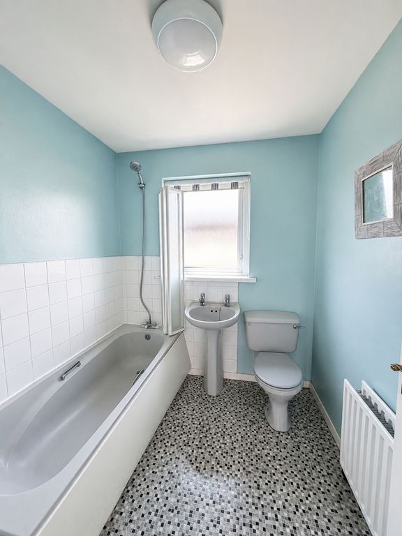 Additional image 8 of 3 bed semi-detached house for saleLagmore Grove, Dunmurry BT17