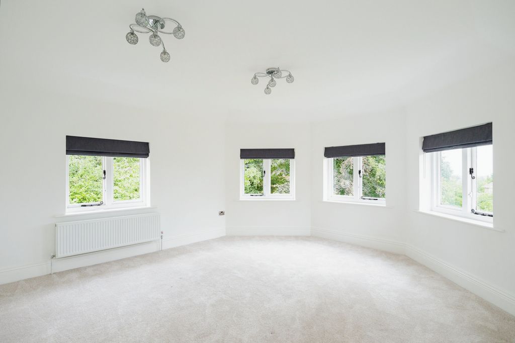 Additional image 9 of 5 bed detached house to rentGoldsmiths Avenue, Crowborough, East Sussex TN6