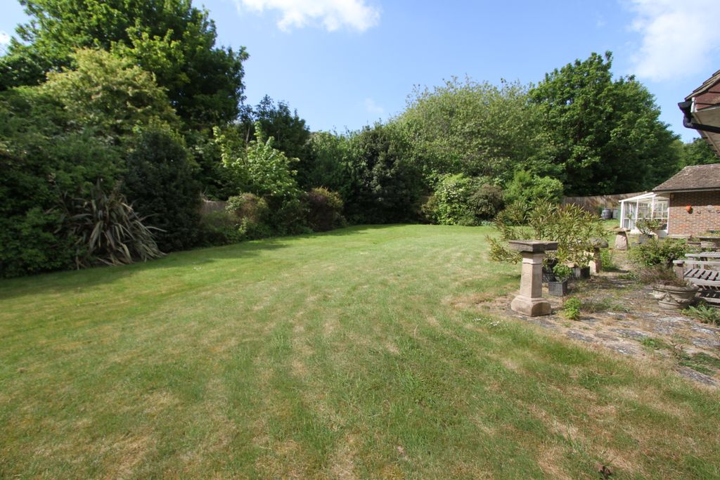 Additional image 4 of 4 bed detached house for saleFairway Close, Eastbourne BN20