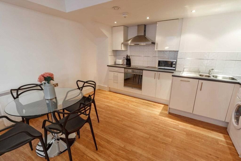 Property photo 2 of 6 Picture No. 14