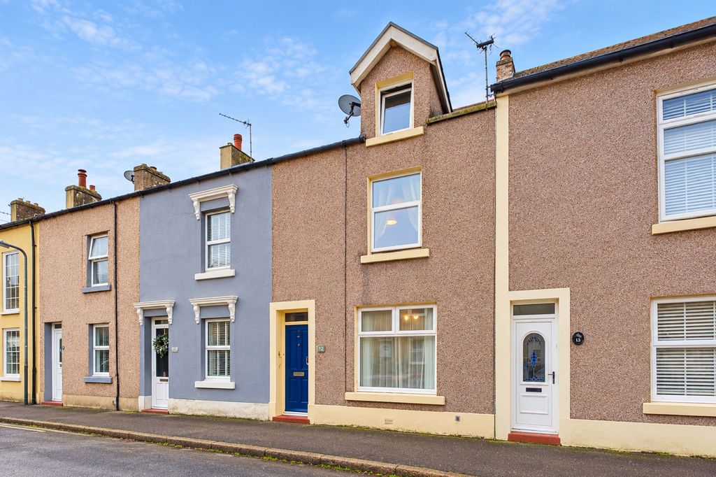Property photo 1 of 13