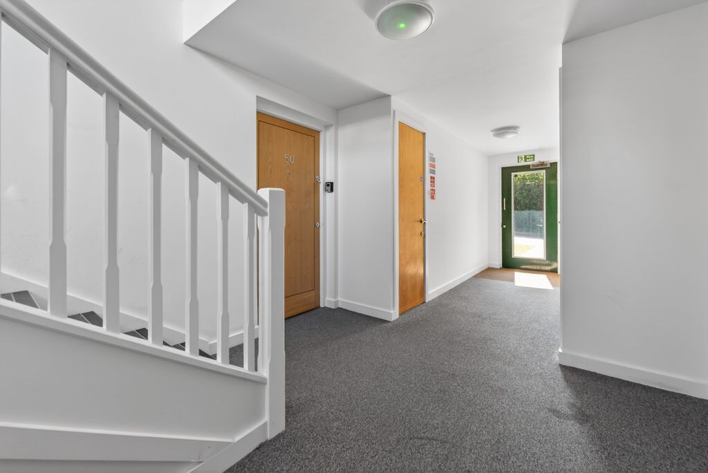 Additional image 17 of 2 bed flat for saleRidgeway Road, Rumney, Cardiff, South Glamorgan CF3