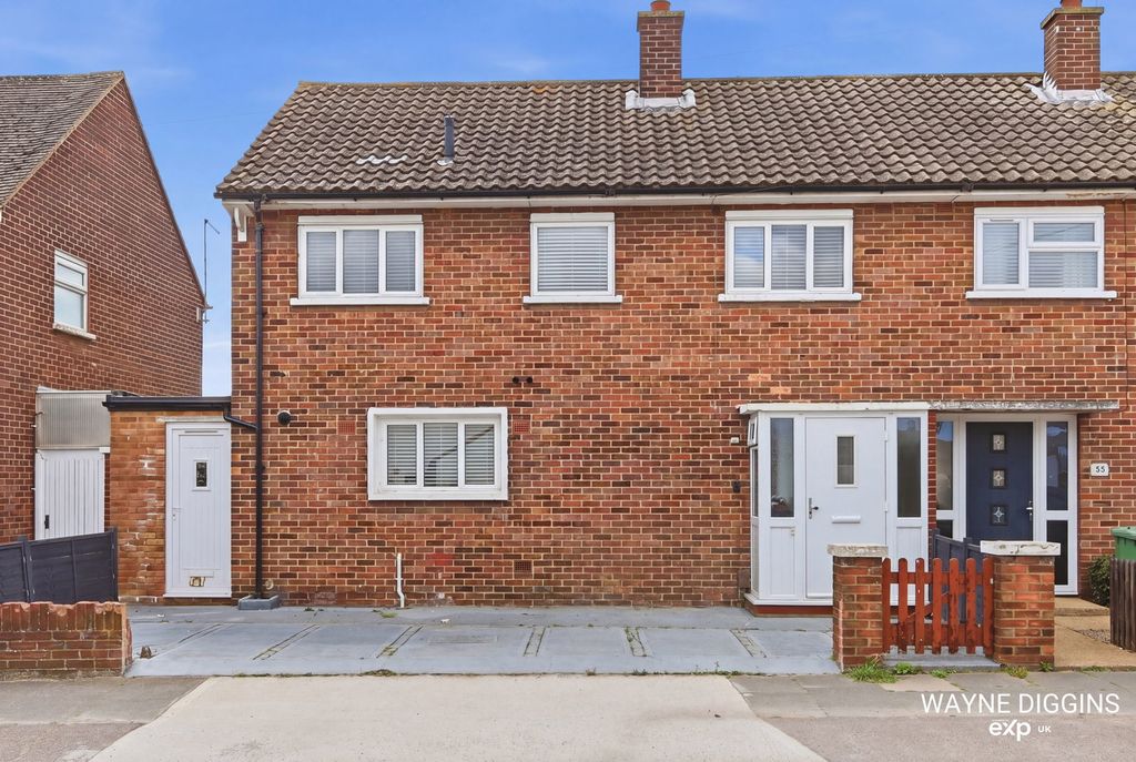 Property photo 2 of 24