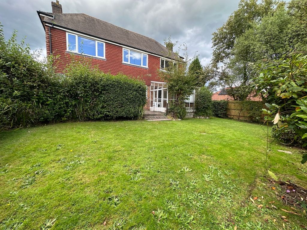 Property photo 3 of 19