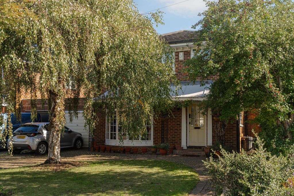 Property photo 1 of 21 Propertyportals 21.Jpg