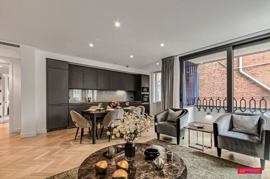 Property photo 1 of 15 Reception