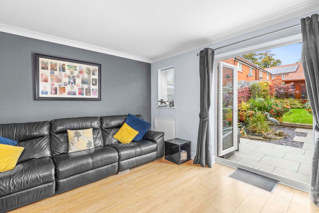 Property photo 3 of 13