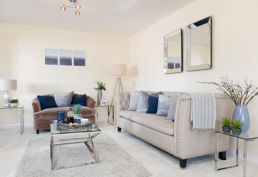 Property photo 2 of 8