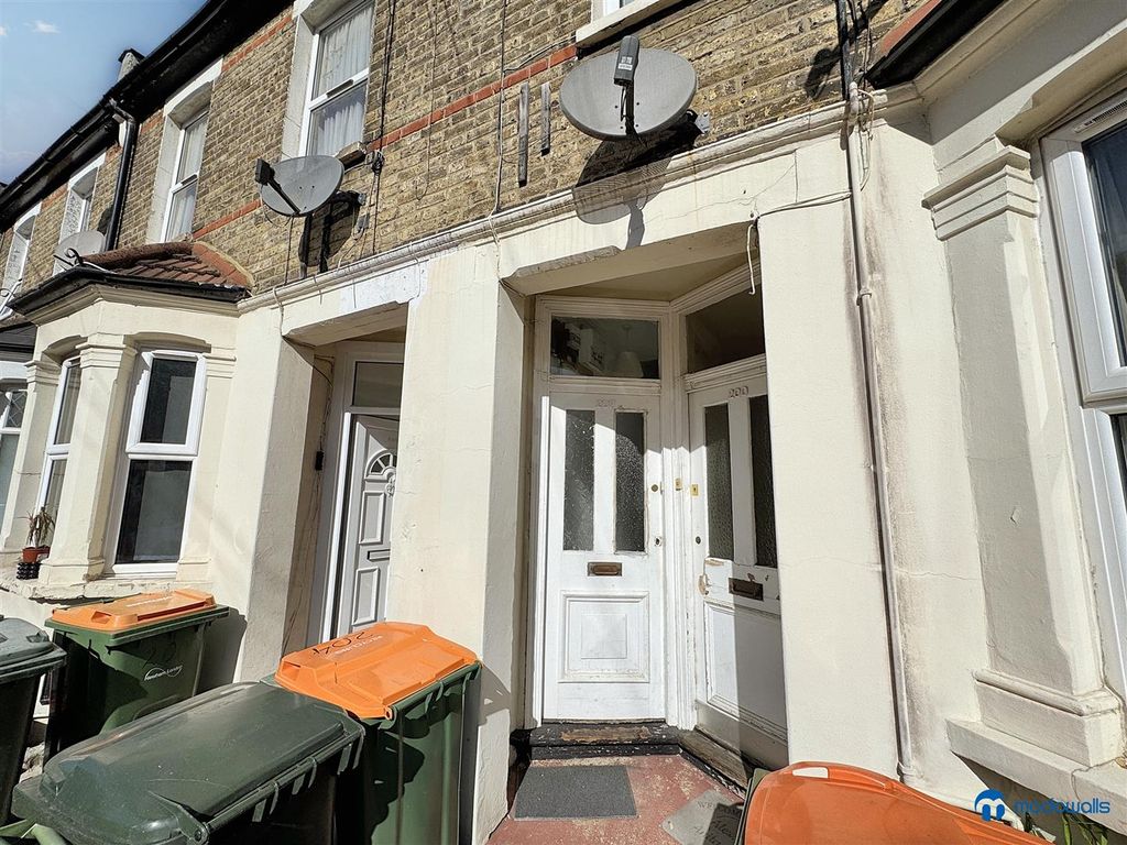Property photo 2 of 31 3.Jpg