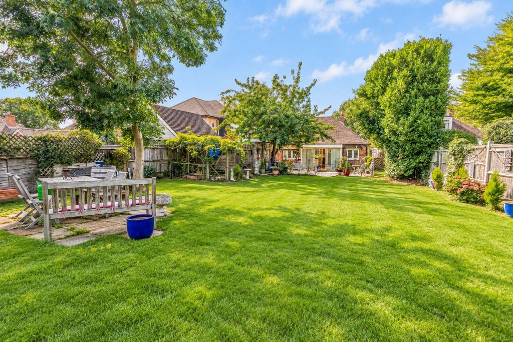 Property photo 2 of 14 8B97d425-E39F-4dc5-A580-8E49A3F39659.Png