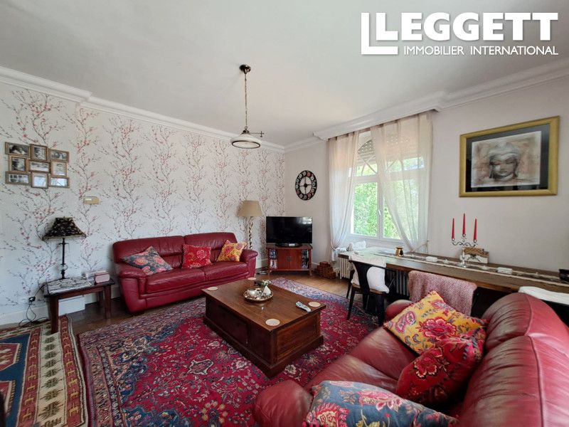 Property photo 3 of 10