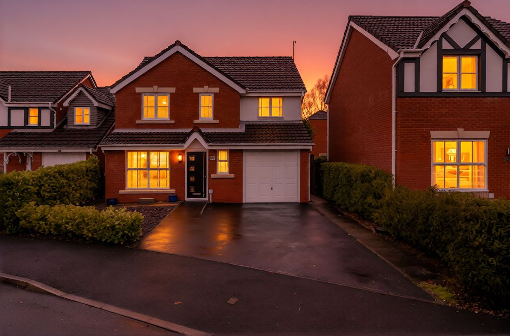 Property photo 2 of 48