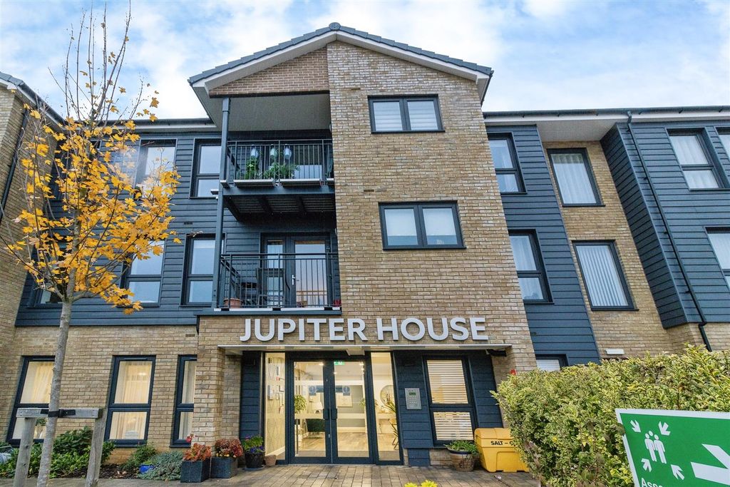Property photo 1 of 30 Jupiterhouseexterior-2.Jpg