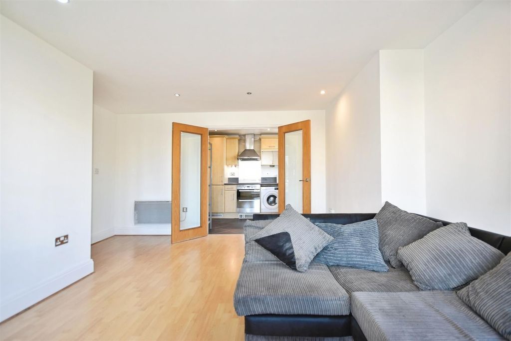 Property photo 3 of 11 B6F6B253-Dsc_0013.Jpg