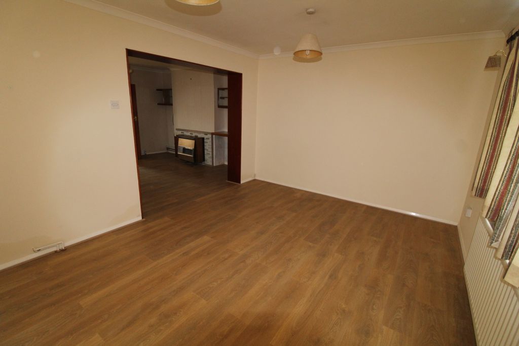 Property photo 3 of 29