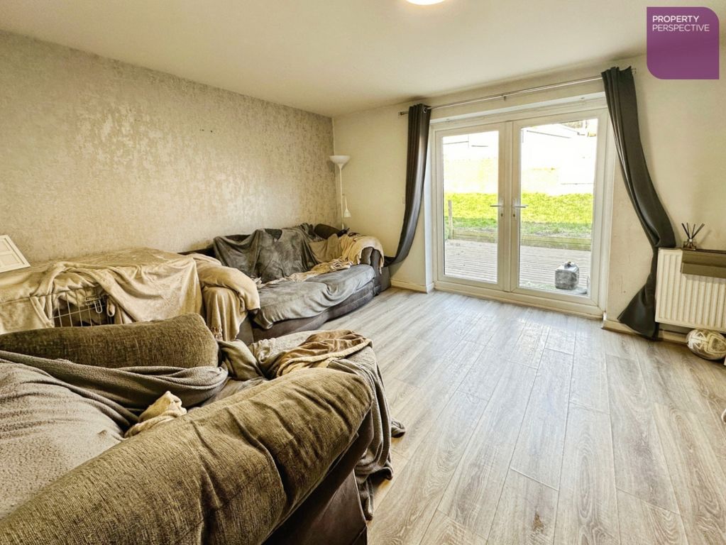 Property photo 2 of 12 Pbox-Img.Jpg