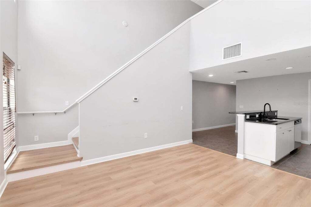 Property photo 3 of 20 <Alttext/>