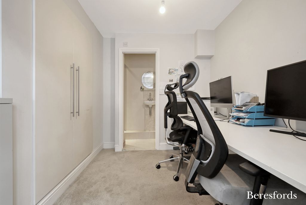 Property photo 2 of 35 Picture No. 07