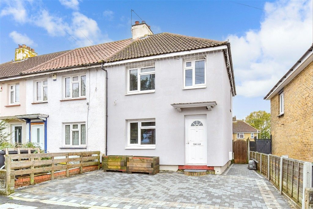 Property photo 2 of 8 Front (Web)