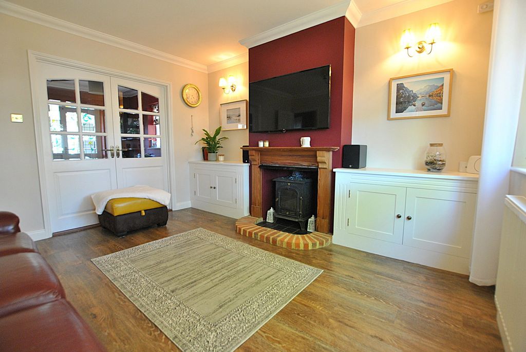 Property photo 3 of 22