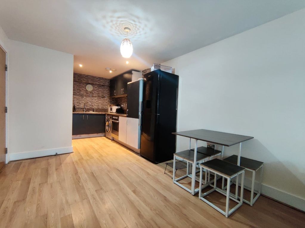 Property photo 3 of 9 Picture No. 11